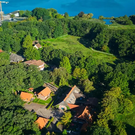 Апартаменты Ahrenshof 6 Бад-Цвишенан